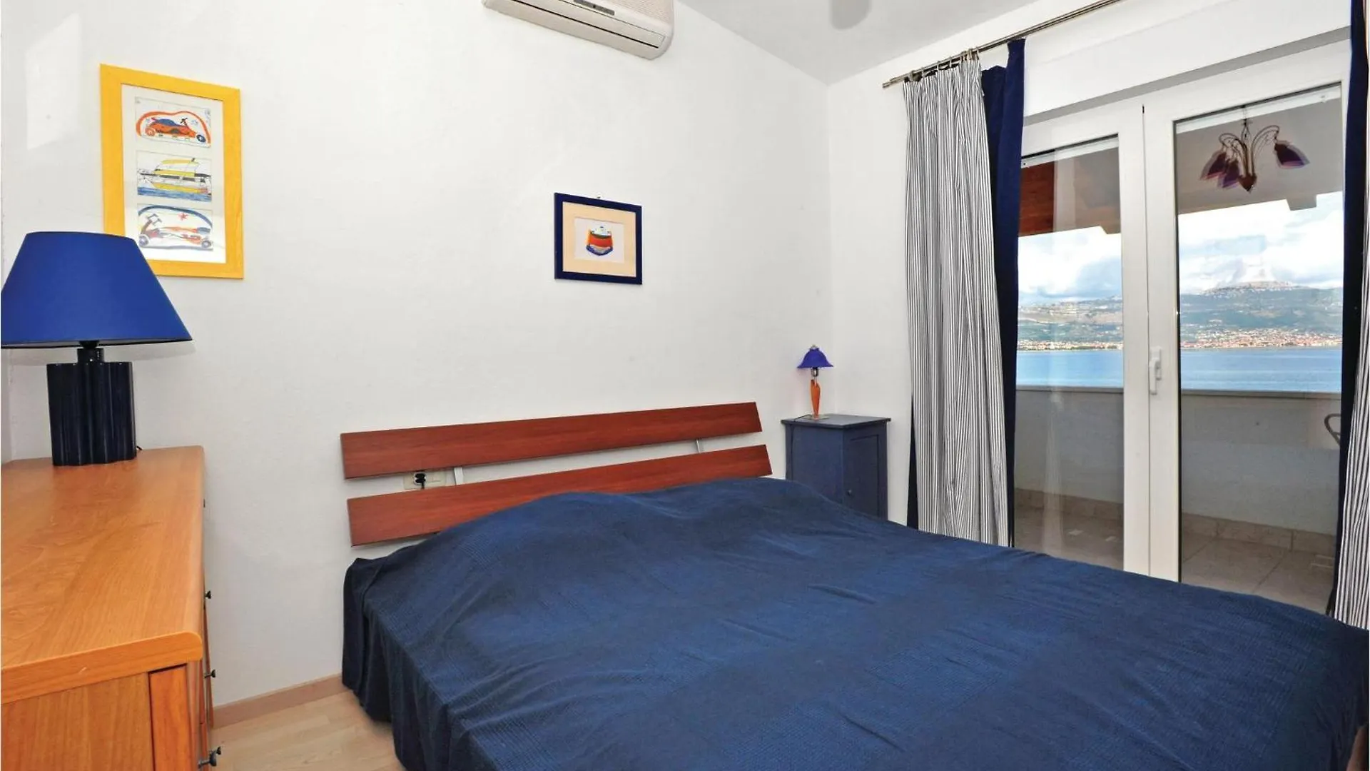 펜션 Beautiful Home In Slatine With Sauna 트로기르